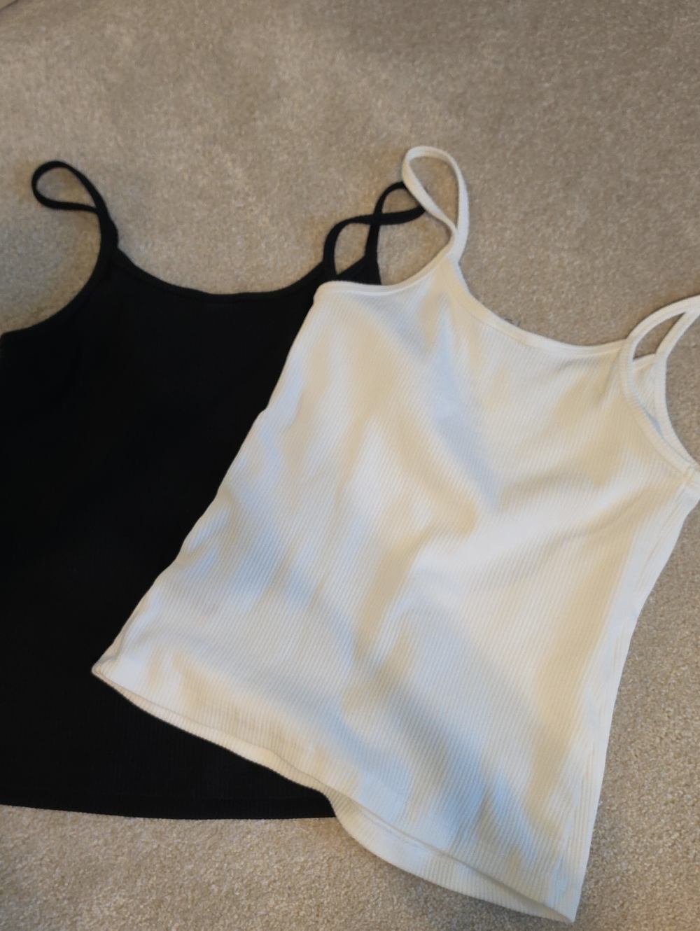 A New Day Floral Embellished Ribbed Camisole Tank - Black & White Both Sz L - Picture 6 of 6